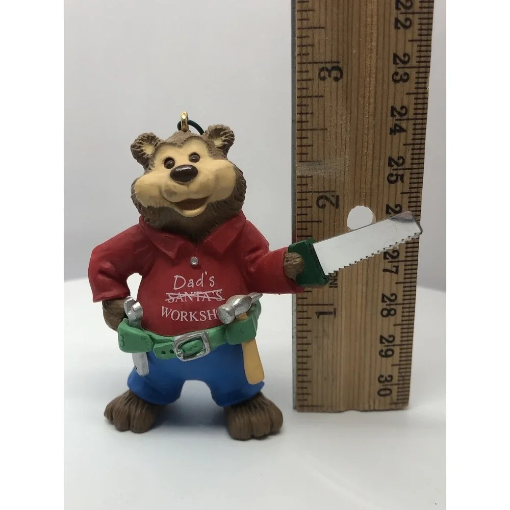 Vtg Hallmark 1993 Keepsake Dad Bear Dad's Santa Workshop‎ Christmas Ornament